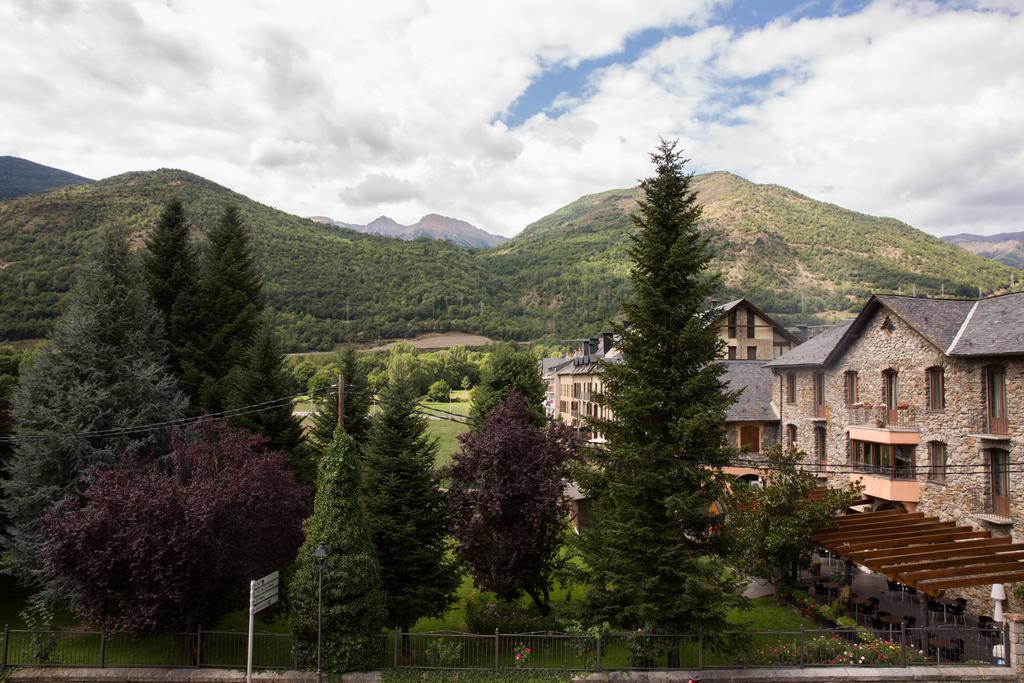 Hotel Bruna Esterri d'Àneu Exterior foto